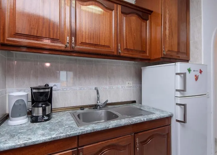 San Marino 1 * Los Cristianos (Tenerife)